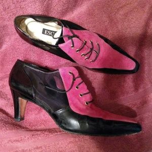 ESCADA ankle boots Glenda suede mesh lace up. Witch